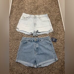 Denim Medium and Light Wash Women's Shorts Bundle Size 29